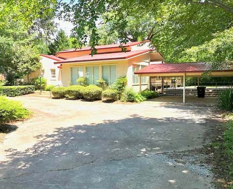 Photo of 302 N Jackson St., Calhoun City, MS 38916 (MLS # 26-1377)