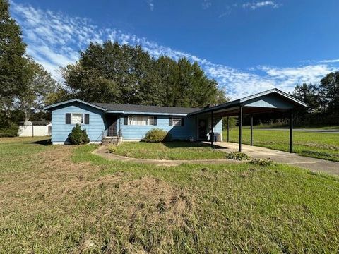 Photo of 504 S King, Booneville, MS 38829 (MLS # 25-3699)