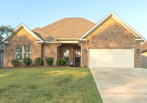 Photo of 147 Highland Ridge, Saltillo, MS 38866 (MLS # 25-3264)