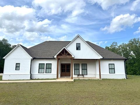 Photo of 474 County Road 1349, Mooreville, MS 38857 (MLS # 25-4357)