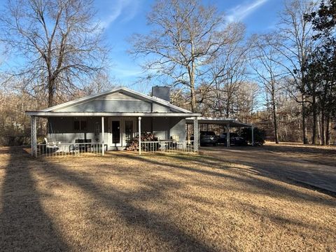 Photo of 411 Willow, Fulton, MS 38843 (MLS # 26-475)