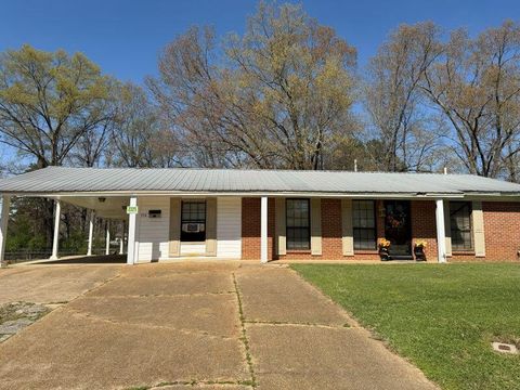 Photo of 334 3rd Ave., Houston, MS 38851 (MLS # 26-864)