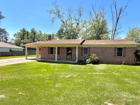 Photo of 209 Meadow Ln., New Albany, MS 38652 (MLS # 26-1470)