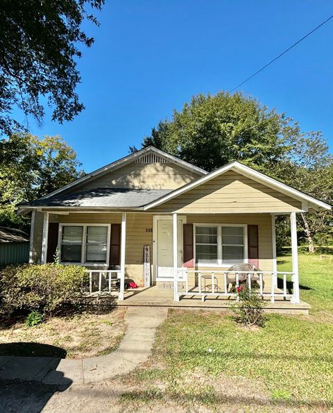 Photo of 211 Jacinto Road, Booneville, MS 38829 (MLS # 25-3235)