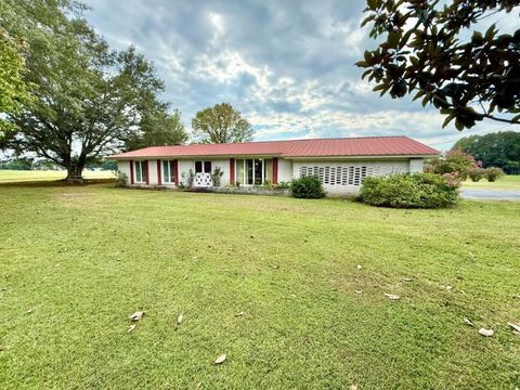 Photo of 123 Valley Road, Belmont, MS 38827 (MLS # 25-3138)