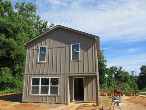 Photo of 410 Clark St., Pontotoc, MS 38863 (MLS # 26-1637)