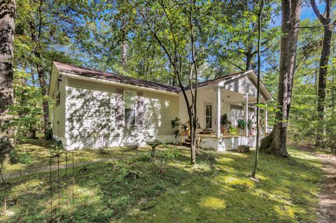 Photo of 60064 Swan Hill Road, Amory, MS 38821 (MLS # 25-3666)