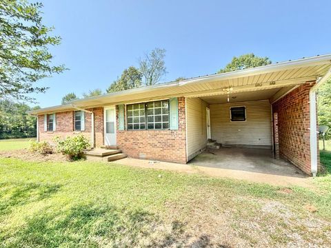 Photo of 840 County Road 310, Tiplersville, MS 38674 (MLS # 25-2688) Photo of 840 County Road 310, Tiplersville, MS 38674 (MLS # 25-2688)