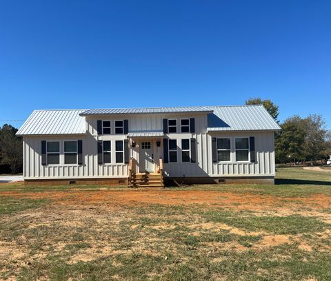 Photo of 725 Rocky Ford Road, Pontotoc, MS 38863 (MLS # 25-3657)