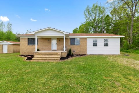 Photo of 33 Jefferson Street, Burnsville, MS 38833 (MLS # 26-1246)