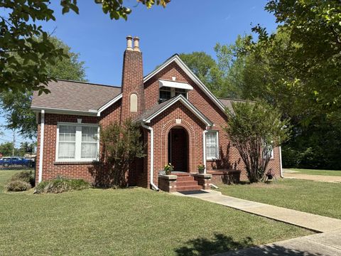 Photo of 501 S 8th Ave., Amory, MS 38821 (MLS # 26-1200)