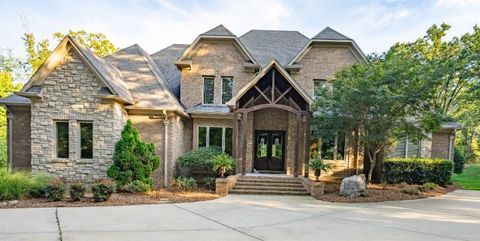 Photo of 104 Poplar Springs, Tupelo, MS 38804 (MLS # 25-3464)