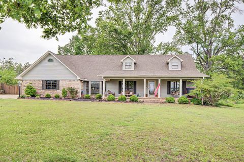 Photo of 1197 Hwy 2, Corinth, MS 38834 (MLS # 26-1556)