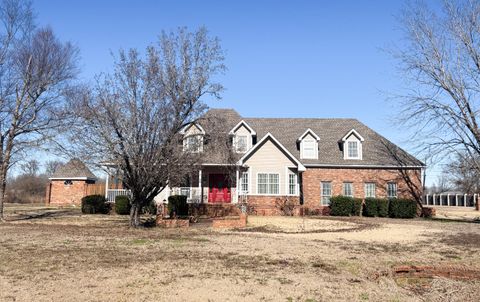 Photo of 111 Co Rd 445, Saltillo, MS 38866 (MLS # 26-352)