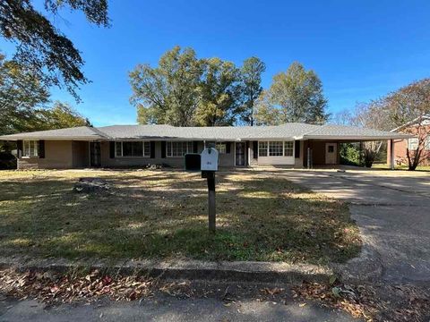 Photo of 123 Enoch Ave., Tupelo, MS 38801 (MLS # 25-4114)