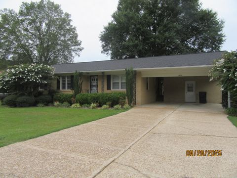 Photo of 1403 Hall, Ripley, MS 38663 (MLS # 25-3069) Photo of 1403 Hall, Ripley, MS 38663 (MLS # 25-3069)
