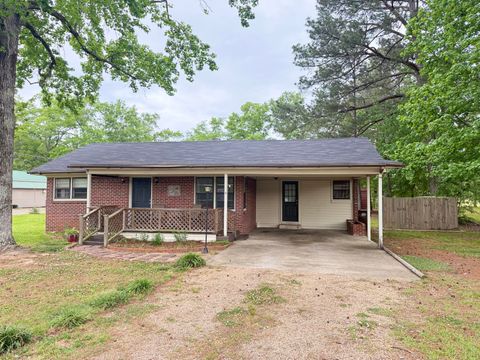 Photo of 1505 Hatley Road, Amory, MS 38821 (MLS # 26-1385)
