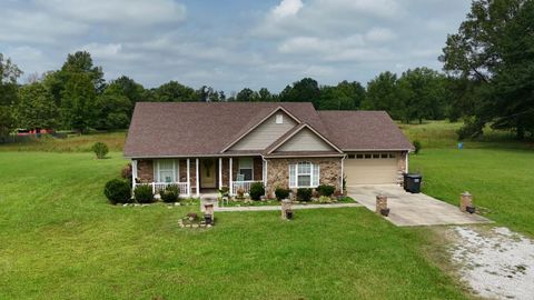 Photo of 31825 County Line Road Rd, Shannon, MS 38868 (MLS # 25-2720) Photo of 31825 County Line Road Rd, Shannon, MS 38868 (MLS # 25-2720)