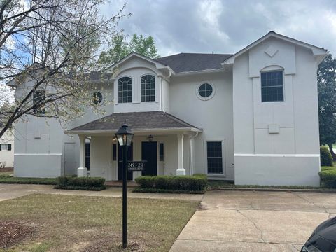 Photo of 249 Waverly Dr, West Point, MS 39773 (MLS # 25-3519)