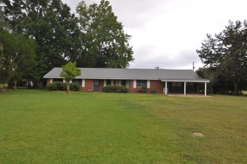 Photo of 560 Jack Forrester Road, Mantee, MS 39751 (MLS # 25-2723) Photo of 560 Jack Forrester Road, Mantee, MS 39751 (MLS # 25-2723)