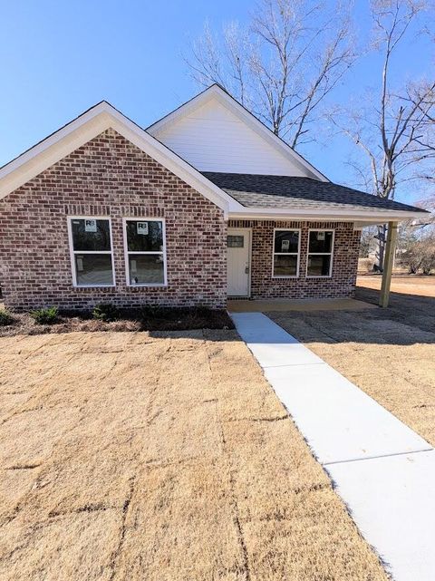 Photo of 185 Pinecrest Ave., Plantersville, MS 38862 (MLS # 25-3905)