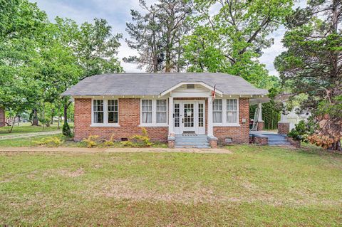 Photo of 404 S 2nd St., Booneville, MS 38829 (MLS # 26-1636)