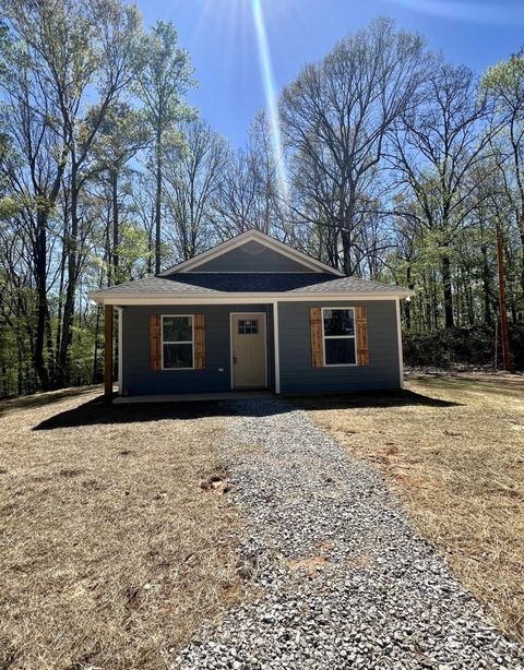 Photo of 341 State Park Road, Tupelo, MS 38804 (MLS # 25-3710)
