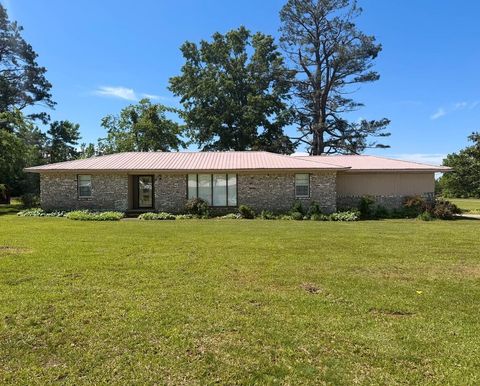 Photo of 4286 Co Rd 200, Corinth, MS 38834 (MLS # 26-1633)