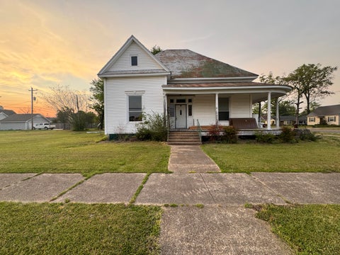 Photo of 709 North Second Avenue Ave, Amory, MS 38821 (MLS # 26-1211)