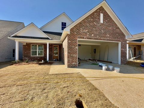 Photo of 109 Silver Tree Crossing, Tupelo, MS 38801 (MLS # 26-438)