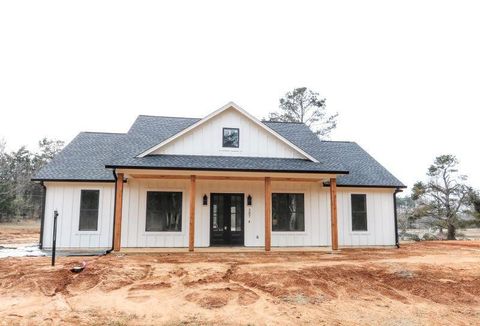 Photo of 387 King Road, Belden, MS 38826 (MLS # 26-631)