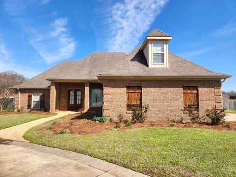 Photo of 104 Rippavilla St., Saltillo, MS 38866 (MLS # 26-861)