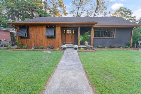 Photo of 634 Magnolia, Tupelo, MS 38804 (MLS # 25-3403)