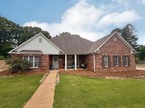 Photo of 1904 Pheasant Run, Tupelo, MS 38801 (MLS # 26-1481)