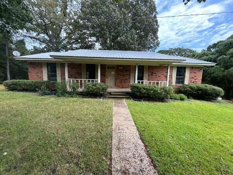 Photo of 3750 Beaver Lake Road, Fulton, MS 38843 (MLS # 25-3874)