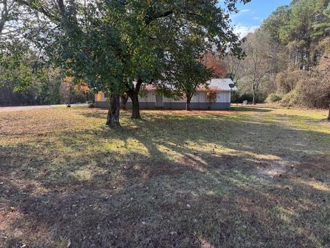 Photo of 105 Pierce Town Rd Rd, Fulton, MS 38843 (MLS # 25-4086)
