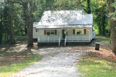 Photo of 1367 Rd 1451, Mooreville, MS 38857 (MLS # 25-2774) Photo of 1367 Rd 1451, Mooreville, MS 38857 (MLS # 25-2774)