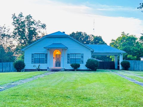 Photo of 508 Adams St., Booneville, MS 38829 (MLS # 25-2495)