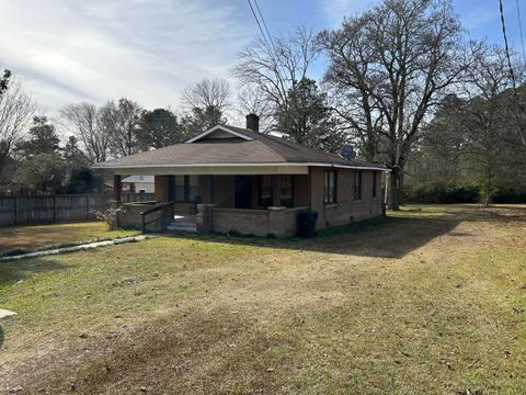 Photo of 2007 Mt Vernon Road, Tupelo, MS 38804 (MLS # 25-4164)
