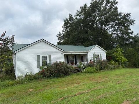 Photo of 141 old hwy 45, Shannon, MS 38868 (MLS # 25-2525) Photo of 141 old hwy 45, Shannon, MS 38868 (MLS # 25-2525)
