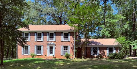 Photo of 1108 S Pearl St., Iuka, MS 38852 (MLS # 26-1443)