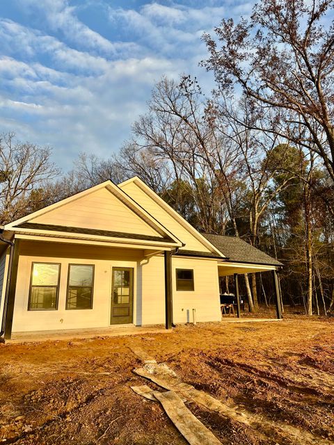 Photo of 1083 Road 1205, Nettleton, MS 38858 (MLS # 26-430)