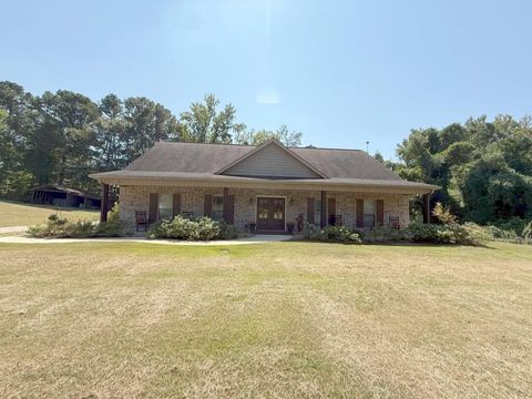 Photo of 560 Bethel Church Road, Fulton, MS 38843 (MLS # 26-977)