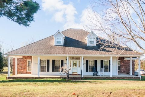 Photo of 12 County Road 7026, Booneville, MS 38829 (MLS # 26-924)