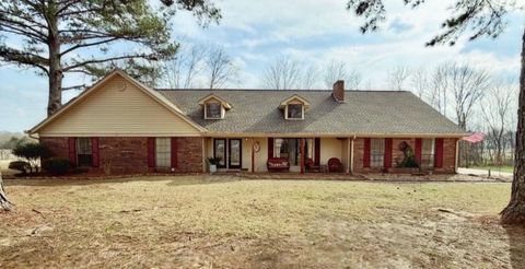Photo of 163 Road 1046, Tupelo, MS 38801 (MLS # 25-4071)