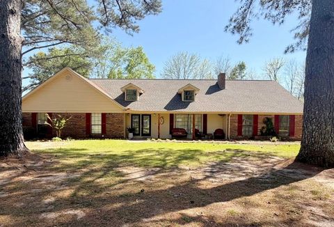 Photo of 163 Road 1046, Tupelo, MS 38801 (MLS # 25-4071)