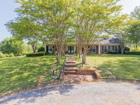 Photo of 114 Linden Cir, Houston, MS 38851 (MLS # 26-1402)