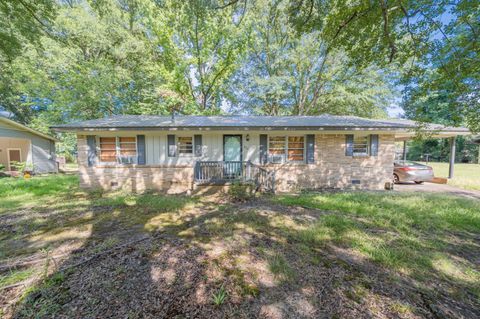 Photo of 112 W Melody, Corinth, MS 38834 (MLS # 25-3042) Photo of 112 W Melody, Corinth, MS 38834 (MLS # 25-3042)