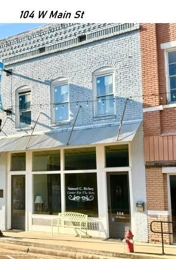 106 W Main St.