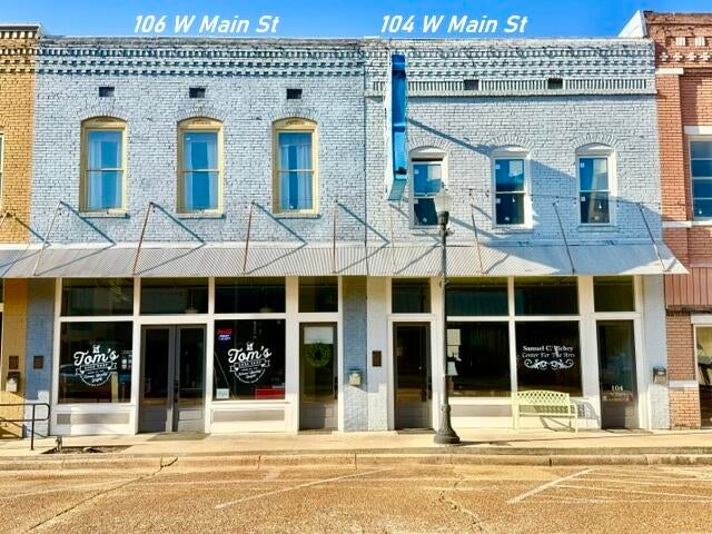 106 W Main St.
